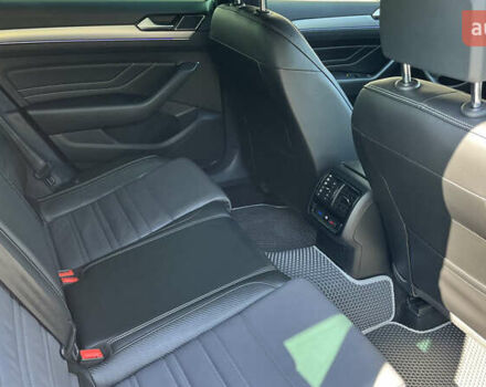 Серый Фольксваген Пассат, объемом двигателя 1.97 л и пробегом 176 тыс. км за 27900 $, фото 28 на Automoto.ua