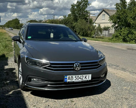 Серый Фольксваген Пассат, объемом двигателя 1.97 л и пробегом 185 тыс. км за 28000 $, фото 2 на Automoto.ua