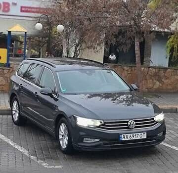 Серый Фольксваген Пассат, объемом двигателя 1.97 л и пробегом 208 тыс. км за 23000 $, фото 2 на Automoto.ua