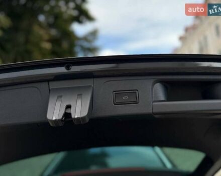 Фольксваген Пассат 2020 в Ужгороде на Automoto.ua Серый Фольксваген Пассат, объемом двигателя 1.97 л и пробегом 190 тыс. км за 20999 $, фото 14 на Automoto.ua