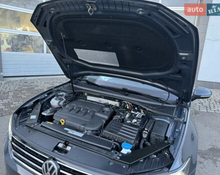 Серый Фольксваген Пассат, объемом двигателя 2 л и пробегом 220 тыс. км за 19800 $, фото 98 на Automoto.ua