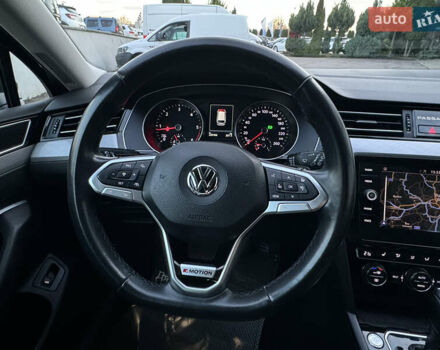 Серый Фольксваген Пассат, объемом двигателя 2 л и пробегом 220 тыс. км за 19800 $, фото 92 на Automoto.ua