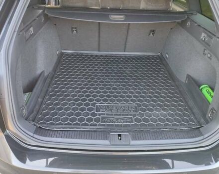 Серый Фольксваген Пассат, объемом двигателя 1.97 л и пробегом 205 тыс. км за 24600 $, фото 12 на Automoto.ua