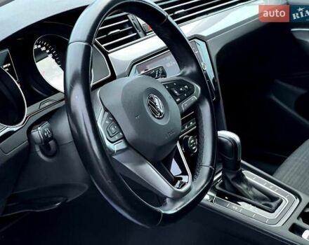 Серый Фольксваген Пассат, объемом двигателя 1.97 л и пробегом 208 тыс. км за 23000 $, фото 7 на Automoto.ua