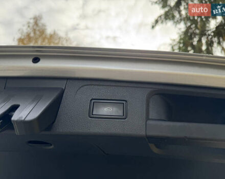 Серый Фольксваген Пассат, объемом двигателя 1.97 л и пробегом 138 тыс. км за 28400 $, фото 37 на Automoto.ua