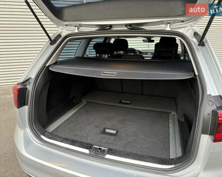 Серый Фольксваген Пассат, объемом двигателя 2 л и пробегом 205 тыс. км за 19500 $, фото 32 на Automoto.ua