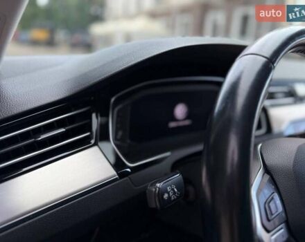 Фольксваген Пассат 2020 в Ужгороде на Automoto.ua Серый Фольксваген Пассат, объемом двигателя 1.97 л и пробегом 190 тыс. км за 20999 $, фото 9 на Automoto.ua