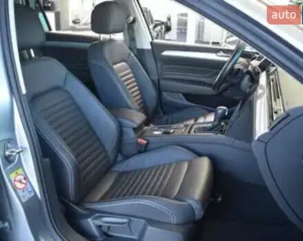 Сірий Фольксваген Пассат, об'ємом двигуна 2 л та пробігом 140 тис. км за 28250 $, фото 11 на Automoto.ua