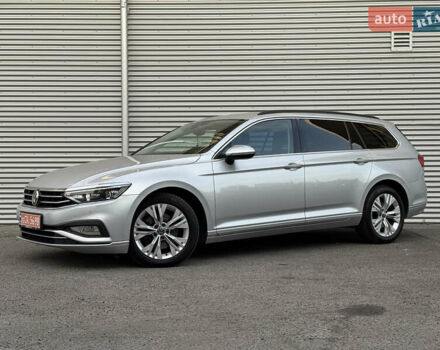 Серый Фольксваген Пассат, объемом двигателя 2 л и пробегом 205 тыс. км за 19500 $, фото 3 на Automoto.ua