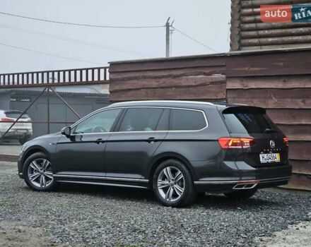 Серый Фольксваген Пассат, объемом двигателя 1.97 л и пробегом 226 тыс. км за 21300 $, фото 8 на Automoto.ua