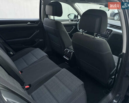 Серый Фольксваген Пассат, объемом двигателя 2 л и пробегом 220 тыс. км за 19800 $, фото 83 на Automoto.ua