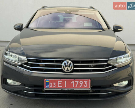 Серый Фольксваген Пассат, объемом двигателя 2 л и пробегом 232 тыс. км за 21799 $, фото 3 на Automoto.ua