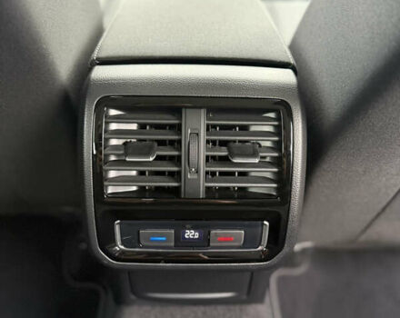 Серый Фольксваген Пассат, объемом двигателя 1.6 л и пробегом 197 тыс. км за 18499 $, фото 20 на Automoto.ua