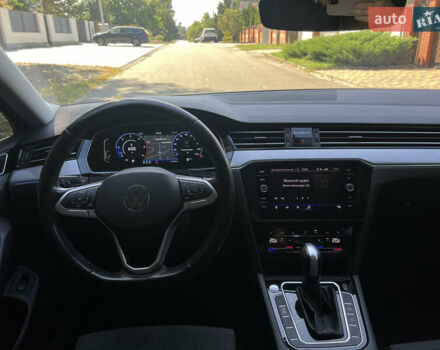 Серый Фольксваген Пассат, объемом двигателя 2 л и пробегом 171 тыс. км за 24500 $, фото 36 на Automoto.ua