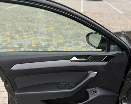 Серый Фольксваген Пассат, объемом двигателя 1.6 л и пробегом 197 тыс. км за 18499 $, фото 5 на Automoto.ua