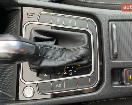 Серый Фольксваген Пассат, объемом двигателя 2 л и пробегом 120 тыс. км за 20950 $, фото 20 на Automoto.ua