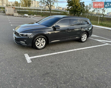 Серый Фольксваген Пассат, объемом двигателя 1.97 л и пробегом 265 тыс. км за 22300 $, фото 21 на Automoto.ua