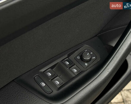 Серый Фольксваген Пассат, объемом двигателя 2 л и пробегом 216 тыс. км за 21300 $, фото 21 на Automoto.ua