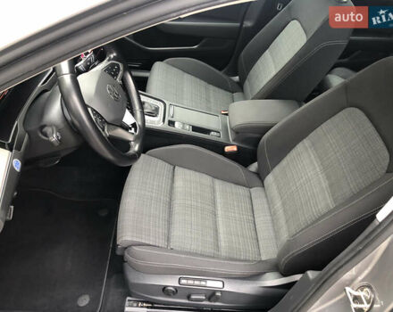 Серый Фольксваген Пассат, объемом двигателя 1.97 л и пробегом 185 тыс. км за 22950 $, фото 39 на Automoto.ua