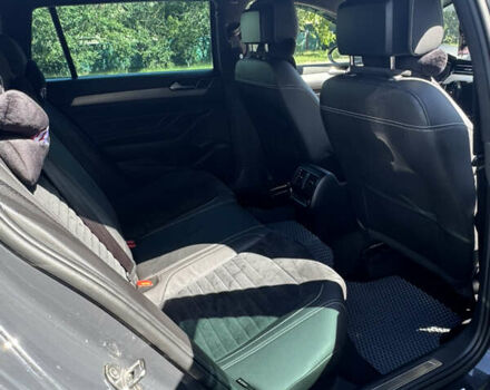 Серый Фольксваген Пассат, объемом двигателя 1.97 л и пробегом 185 тыс. км за 28000 $, фото 13 на Automoto.ua