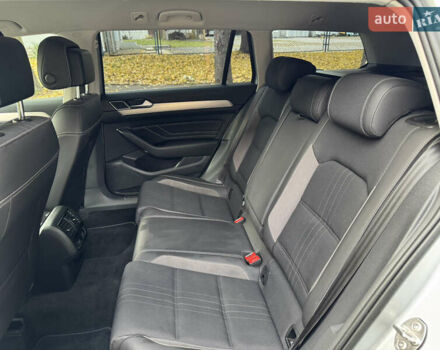 Серый Фольксваген Пассат, объемом двигателя 1.97 л и пробегом 138 тыс. км за 28400 $, фото 32 на Automoto.ua