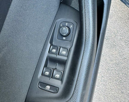 Серый Фольксваген Пассат, объемом двигателя 1.97 л и пробегом 265 тыс. км за 22300 $, фото 24 на Automoto.ua