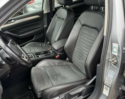 Серый Фольксваген Пассат, объемом двигателя 1.97 л и пробегом 203 тыс. км за 24000 $, фото 10 на Automoto.ua