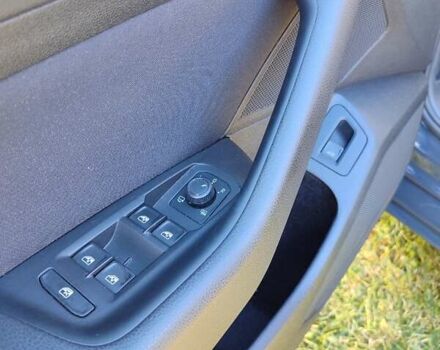 Серый Фольксваген Пассат, объемом двигателя 1.97 л и пробегом 198 тыс. км за 21000 $, фото 17 на Automoto.ua