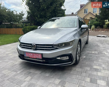 Серый Фольксваген Пассат, объемом двигателя 1.97 л и пробегом 230 тыс. км за 23999 $, фото 5 на Automoto.ua