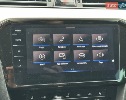 Серый Фольксваген Пассат, объемом двигателя 2 л и пробегом 181 тыс. км за 26699 $, фото 110 на Automoto.ua