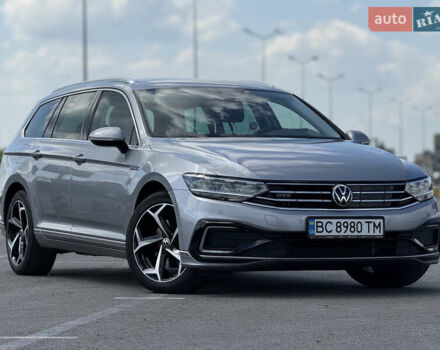 Серый Фольксваген Пассат, объемом двигателя 1.4 л и пробегом 133 тыс. км за 23800 $, фото 4 на Automoto.ua