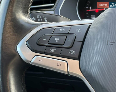 Серый Фольксваген Пассат, объемом двигателя 2 л и пробегом 195 тыс. км за 20954 $, фото 42 на Automoto.ua