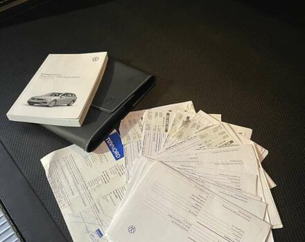 Серый Фольксваген Пассат, объемом двигателя 1.97 л и пробегом 180 тыс. км за 24999 $, фото 60 на Automoto.ua