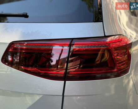 Сірий Фольксваген Пассат, об'ємом двигуна 1.4 л та пробігом 162 тис. км за 24999 $, фото 15 на Automoto.ua