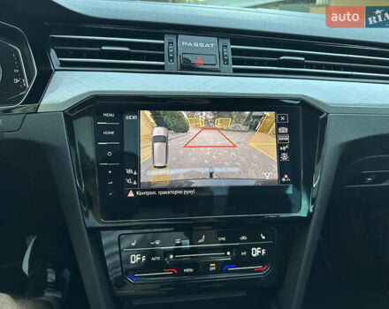 Серый Фольксваген Пассат, объемом двигателя 1.97 л и пробегом 216 тыс. км за 22999 $, фото 51 на Automoto.ua
