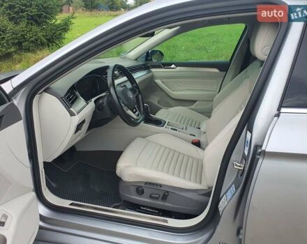 Серый Фольксваген Пассат, объемом двигателя 1.97 л и пробегом 153 тыс. км за 29200 $, фото 13 на Automoto.ua