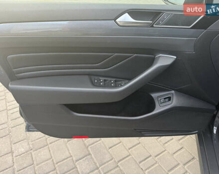 Серый Фольксваген Пассат, объемом двигателя 2 л и пробегом 208 тыс. км за 22700 $, фото 27 на Automoto.ua