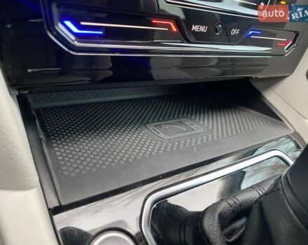 Серый Фольксваген Пассат, объемом двигателя 1.97 л и пробегом 156 тыс. км за 24300 $, фото 27 на Automoto.ua