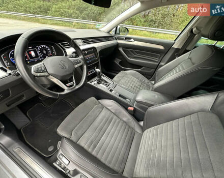 Серый Фольксваген Пассат, объемом двигателя 2 л и пробегом 181 тыс. км за 26699 $, фото 65 на Automoto.ua