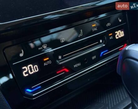 Серый Фольксваген Пассат, объемом двигателя 1.97 л и пробегом 179 тыс. км за 20900 $, фото 31 на Automoto.ua