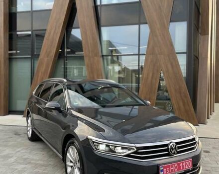 Серый Фольксваген Пассат, объемом двигателя 1.97 л и пробегом 180 тыс. км за 24999 $, фото 2 на Automoto.ua