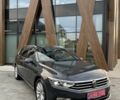 Серый Фольксваген Пассат, объемом двигателя 1.97 л и пробегом 180 тыс. км за 24999 $, фото 2 на Automoto.ua