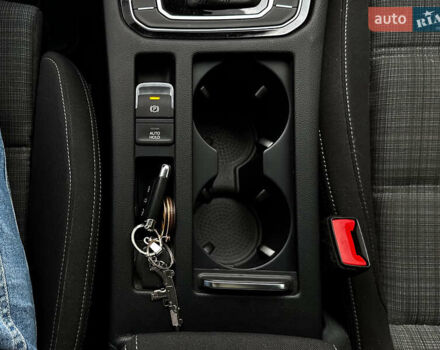 Фольксваген Пассат 2021 в Житомире на Automoto.ua Серый Фольксваген Пассат, объемом двигателя 1.97 л и пробегом 186 тыс. км за 24000 $, фото 26 на Automoto.ua