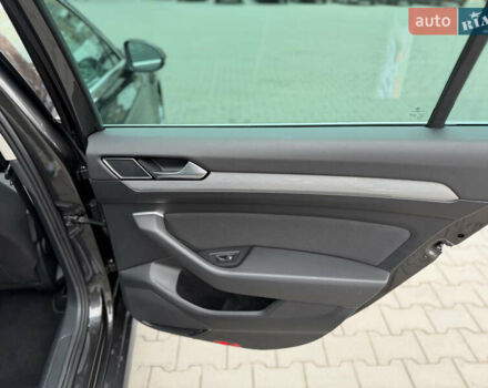 Сірий Фольксваген Пассат, об'ємом двигуна 2 л та пробігом 220 тис. км за 23975 $, фото 34 на Automoto.ua