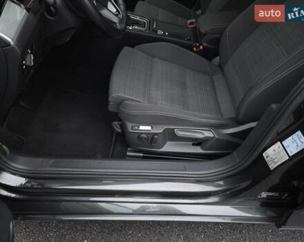 Сірий Фольксваген Пассат, об'ємом двигуна 2 л та пробігом 179 тис. км за 22990 $, фото 112 на Automoto.ua