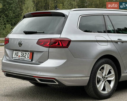 Серый Фольксваген Пассат, объемом двигателя 2 л и пробегом 181 тыс. км за 26699 $, фото 56 на Automoto.ua