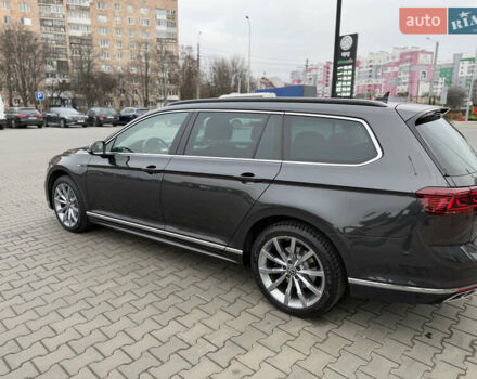 Сірий Фольксваген Пассат, об'ємом двигуна 2 л та пробігом 220 тис. км за 23975 $, фото 3 на Automoto.ua