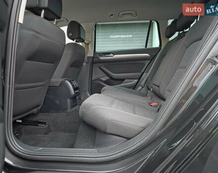 Сірий Фольксваген Пассат, об'ємом двигуна 2 л та пробігом 179 тис. км за 22990 $, фото 160 на Automoto.ua