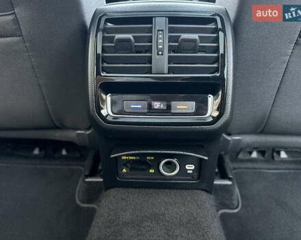 Серый Фольксваген Пассат, объемом двигателя 1.97 л и пробегом 216 тыс. км за 22999 $, фото 28 на Automoto.ua