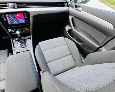 Серый Фольксваген Пассат, объемом двигателя 1.97 л и пробегом 187 тыс. км за 22999 $, фото 23 на Automoto.ua